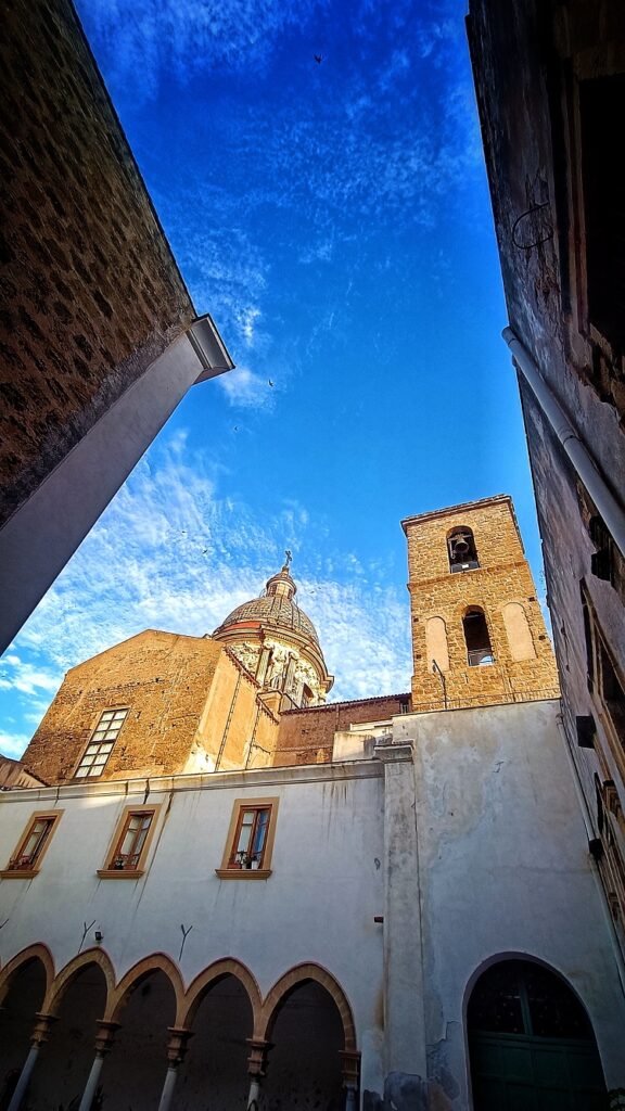 Chiesa del Carmine Maggiore Manastırı 1